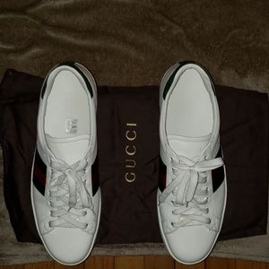 Used Gucci Crocodile Sneaker
